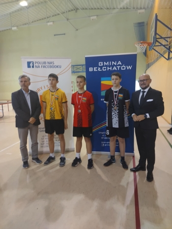 594061265_1892968008273954_5758641880548285731_n