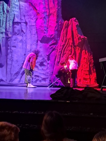 ac0b91d9-0f81-4365-9497-0a6c32c53650