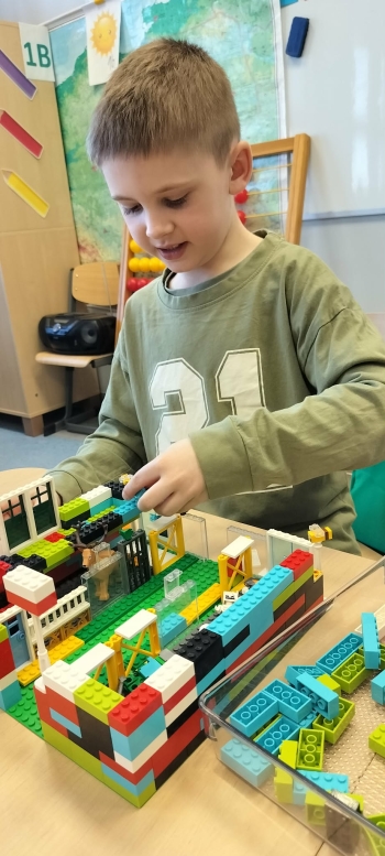 fd924429-de24-482a-898f-28e65dc6fd5f