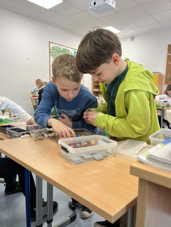 953fd94a-653e-48fb-9176-b52709090749