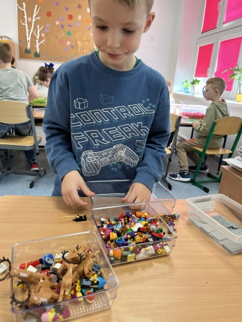 6436846e-d432-4176-b0e4-e5c030aaf5d2