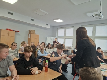 edfd6482-4650-45d3-b939-13945d1a62d6