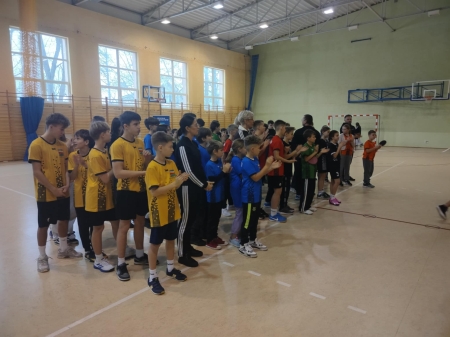 SUKCES NASZYCH UCZNIÓW W ZAWODACH SPORTOWYCH