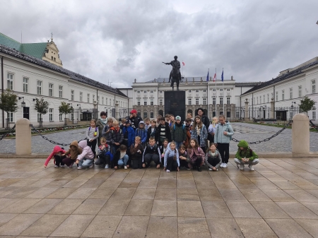 WYCIECZKA DO WARSZAWY KLAS TRZECICH